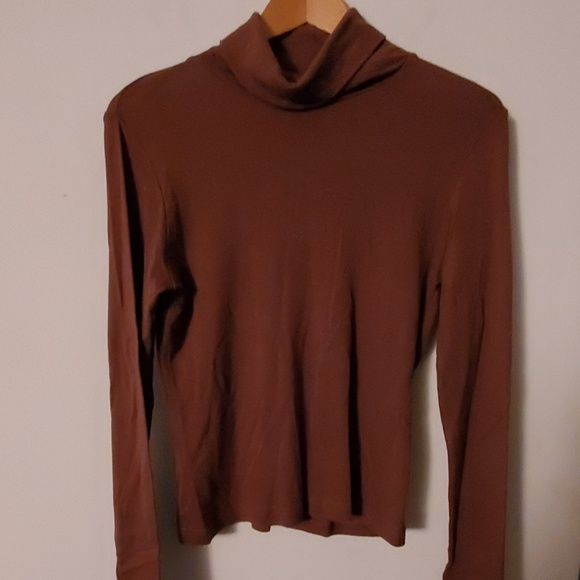Tops - Brown Long Sleeve Blouse Turtleneck - M Tops - Brown Long Sleeve Blouse Turtleneck - M